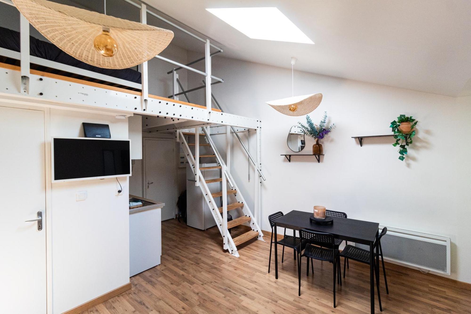 Le Charmant Accueil Viennois/T2/Wifi/Cosy/Parking Poitiers Eksteriør billede